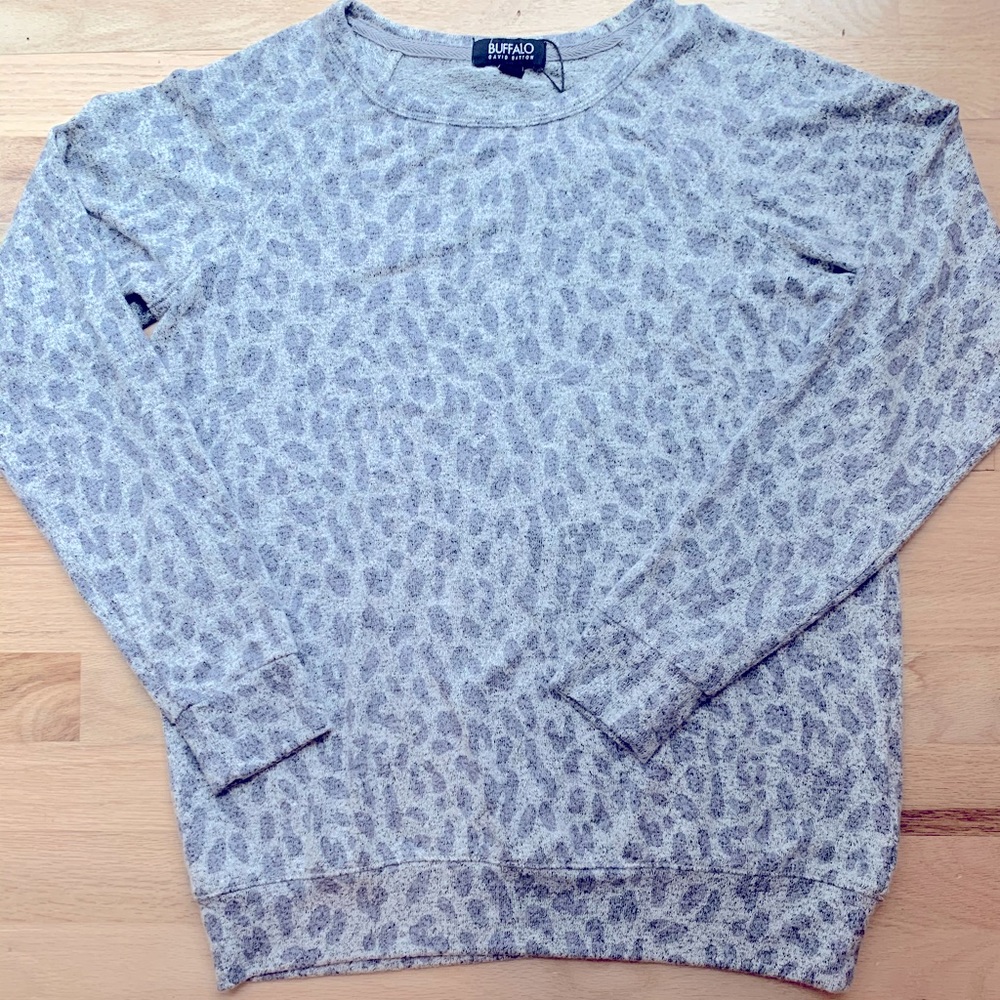 Women’s Buffalo cheetah print sweater (size XS)